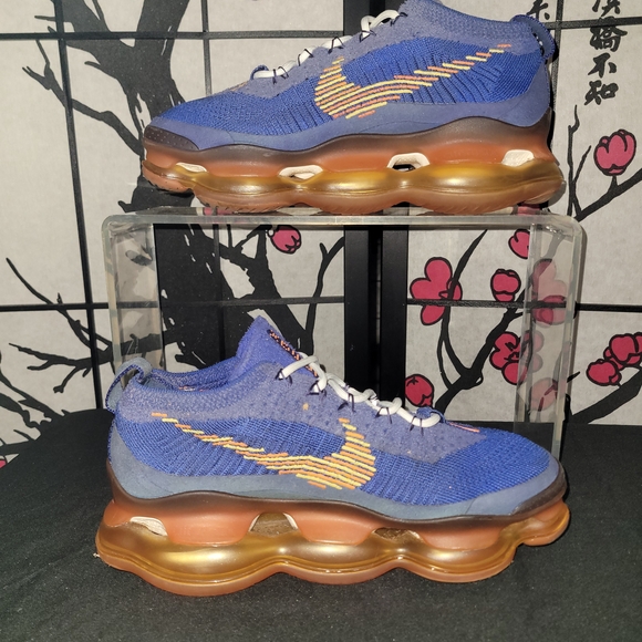 Nike Air Max Scorpion Flynit - Picture 2 of 7